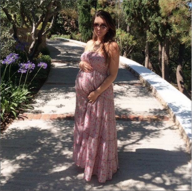 pregnancy fashion