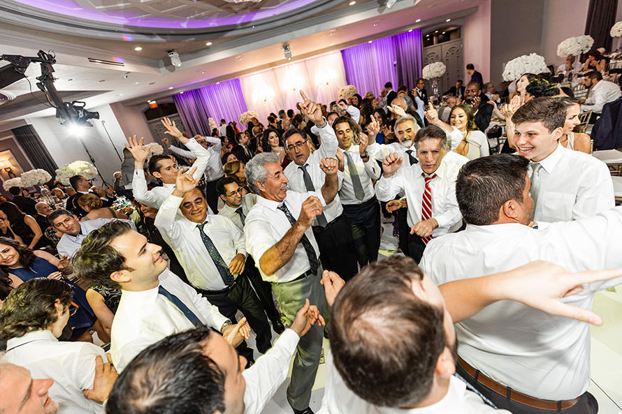 Guests dancing at Armenian Wedding